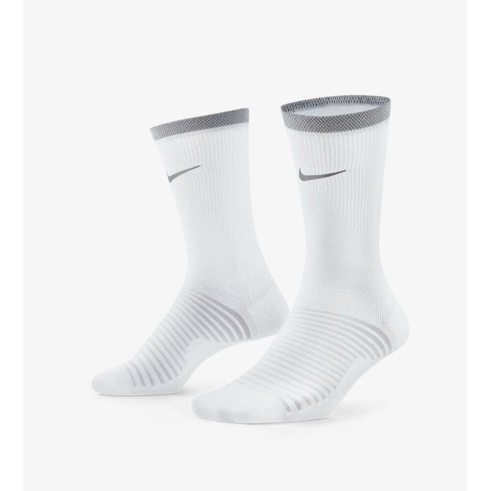 NWT Nike Unisex Spark Dri-FIT Running Crew Socks White Size Small (DA3584-100)